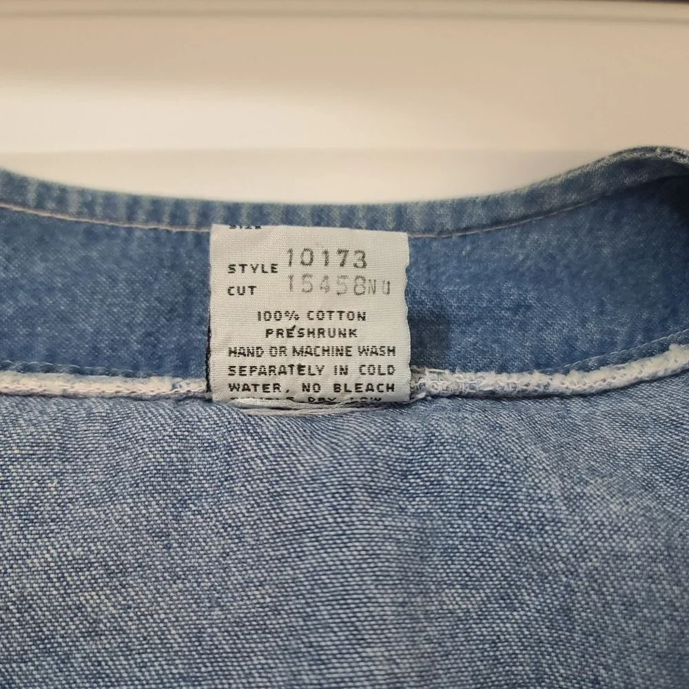 Bridge Vintage 90s Womens Sz M Floral Embroidered Denim Pearl Shirt Jacket Rodeo - Picture 8 of 9